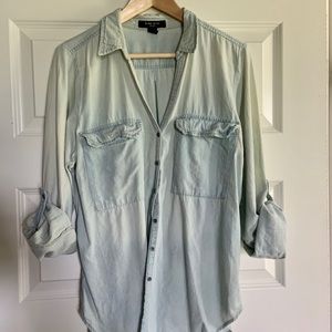 Nine West Med. Light Wash Denim Button Down Shirt